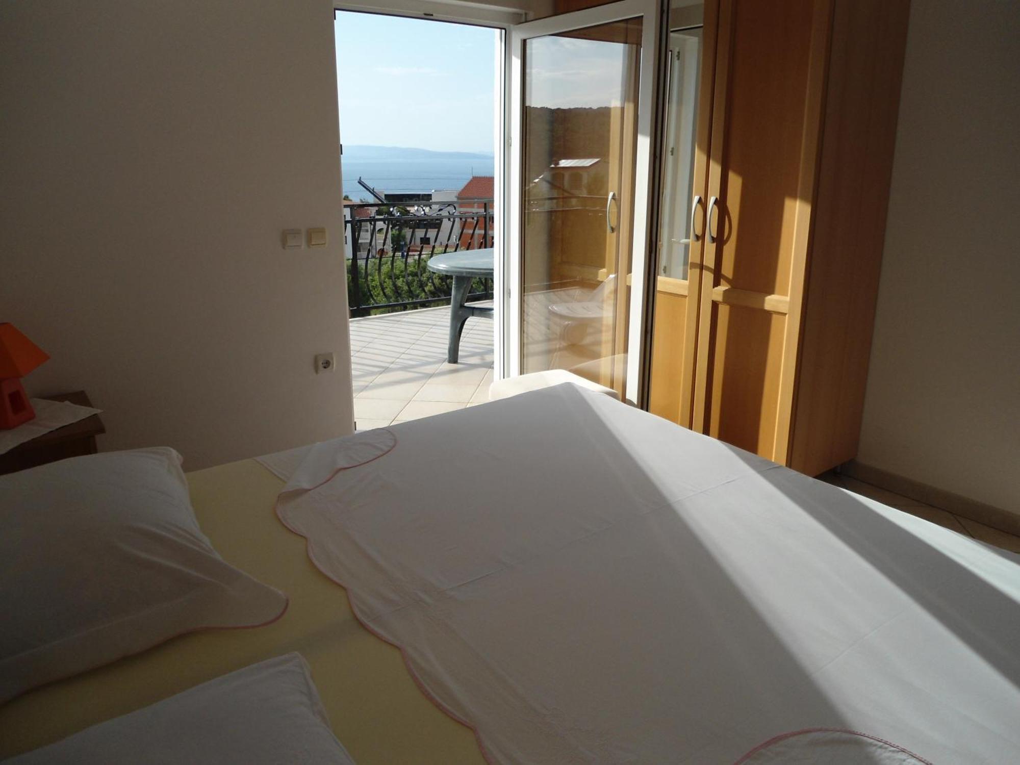 Apartments Slavica Трогир Екстериор снимка