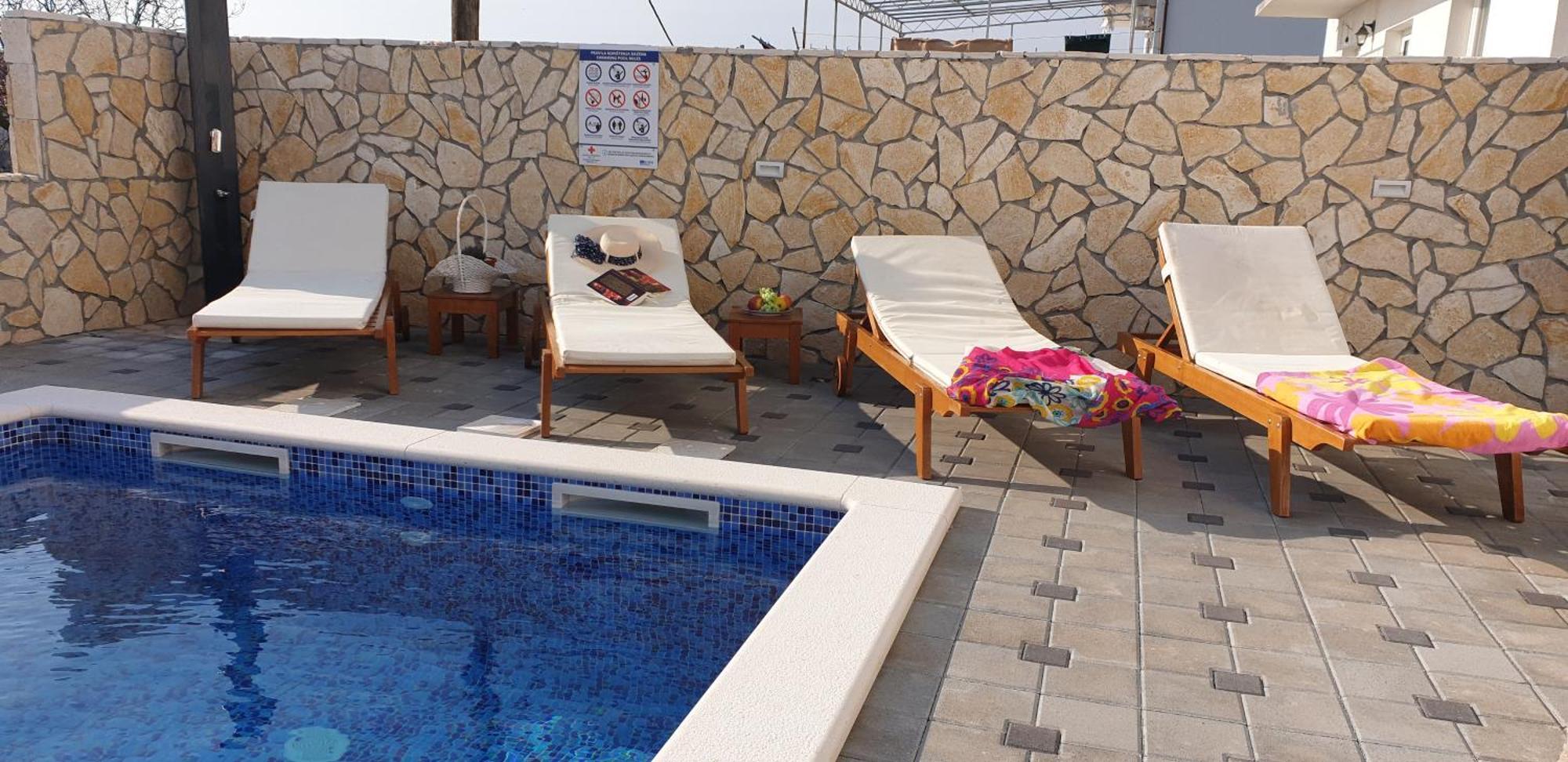 Apartments Slavica Трогир Стая снимка