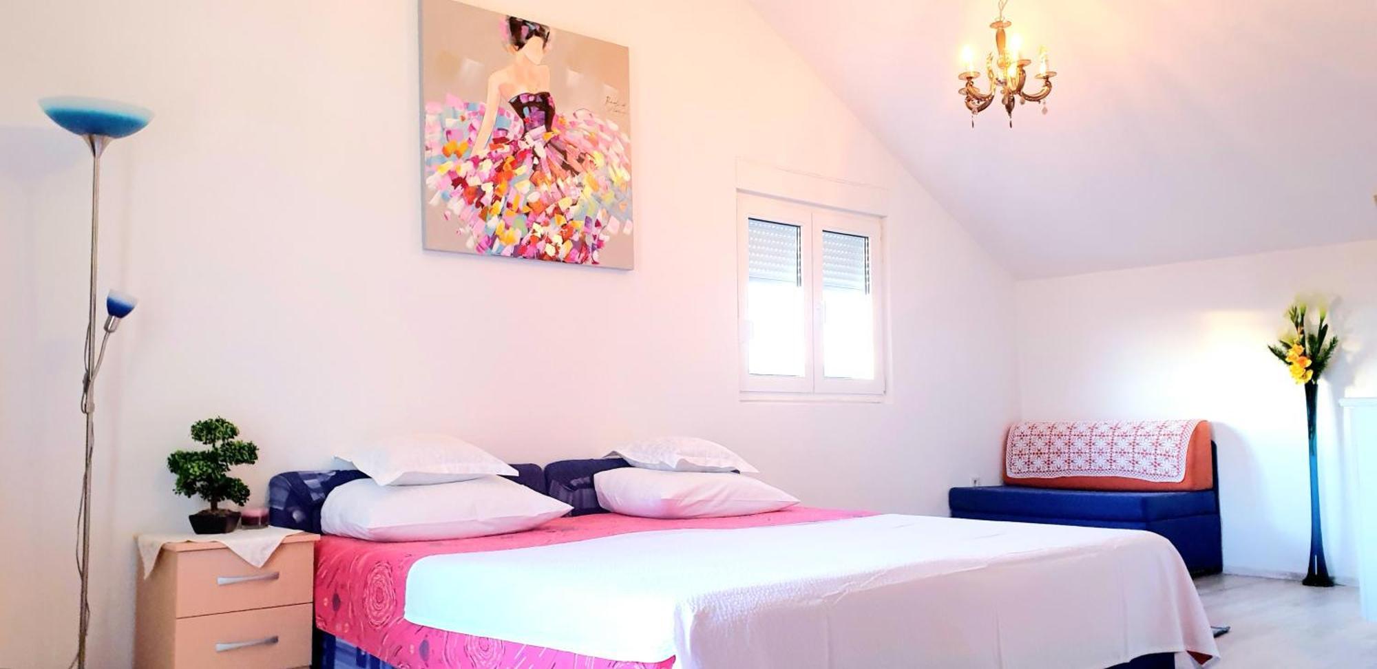 Apartments Slavica Трогир Стая снимка