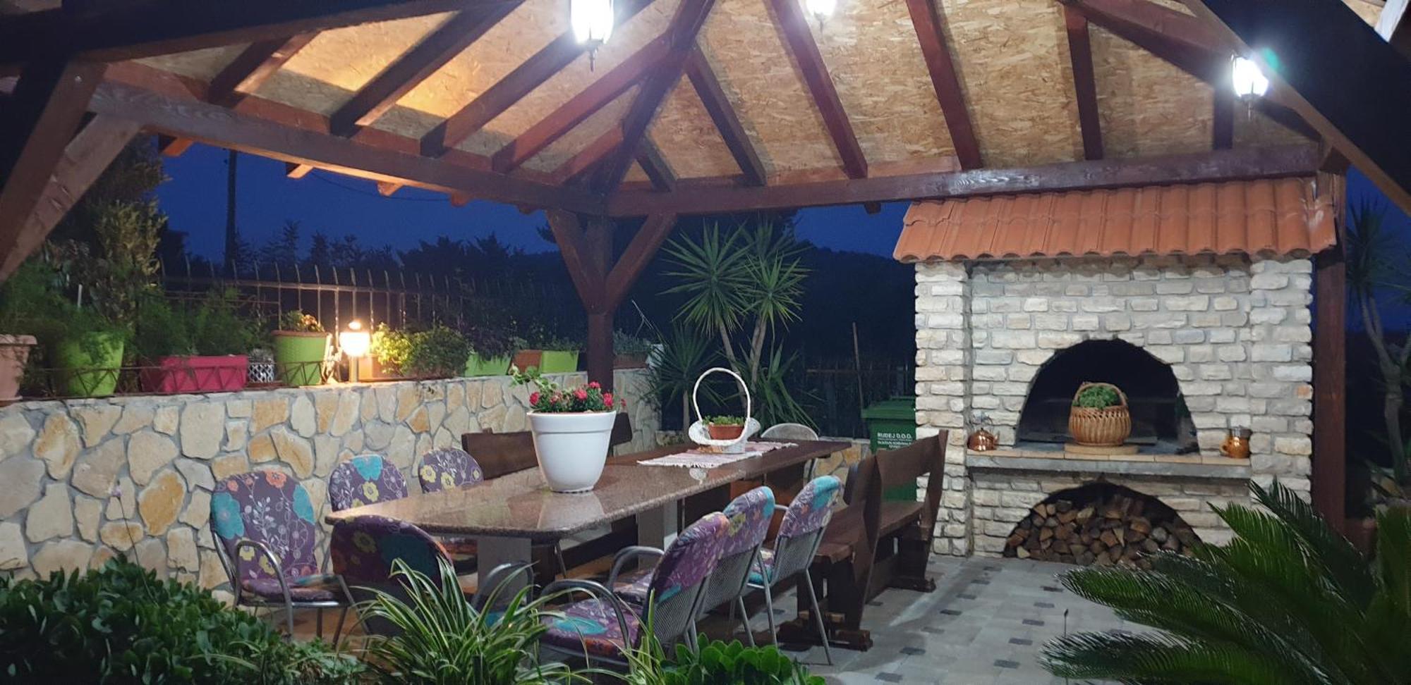 Apartments Slavica Трогир Екстериор снимка